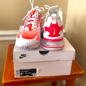 Women’s air mac 270 React SE GREAT CONDITION